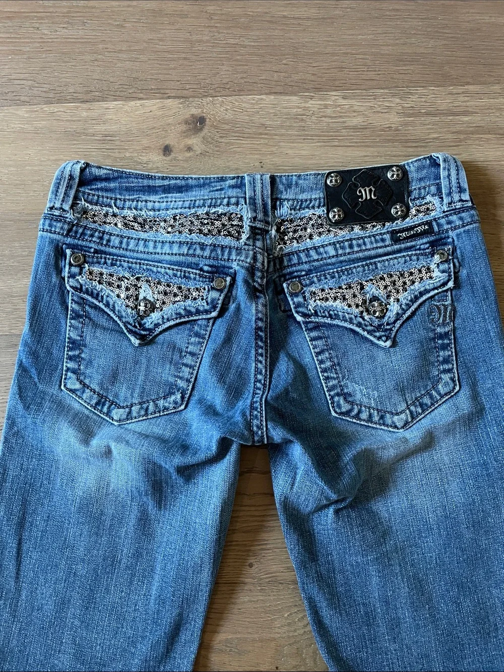 Miss Me Bermuda Shorts Sequin and Rhinestone Embellishments Size 29